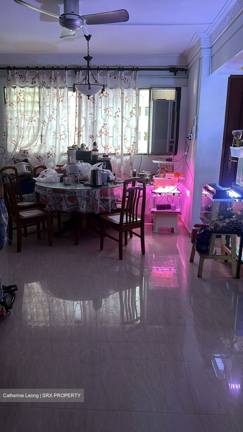 Blk 237 Hougang Street 21 (Hougang), HDB Executive #452643251